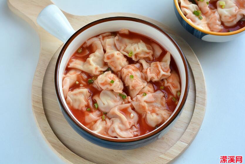 番茄酱馄饨：营养均衡、促进消化、增强食欲是一道美味可口的佳肴
