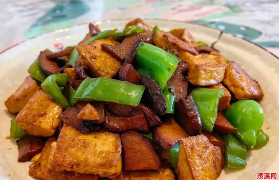 素鸡和它一起炒，简直太好吃啦！