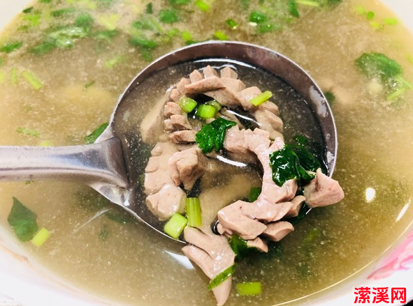 腰花汤怎么做好吃又嫩，连汤汁都不剩的腰花汤