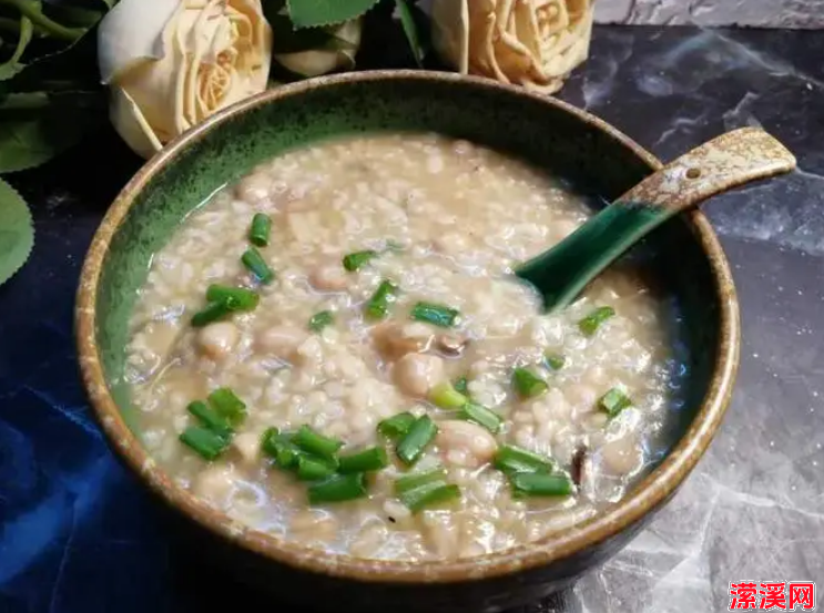 咸粥的家常做法大全，味道鲜美的10种咸骨粥做法