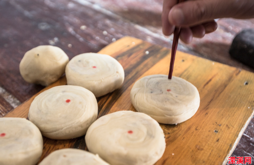 手工月饼的制作方法，教你月饼的详细做法