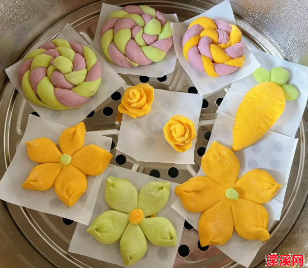 筷子做花样馒头的做法大全，用一根筷子就能完成的枣花馒头