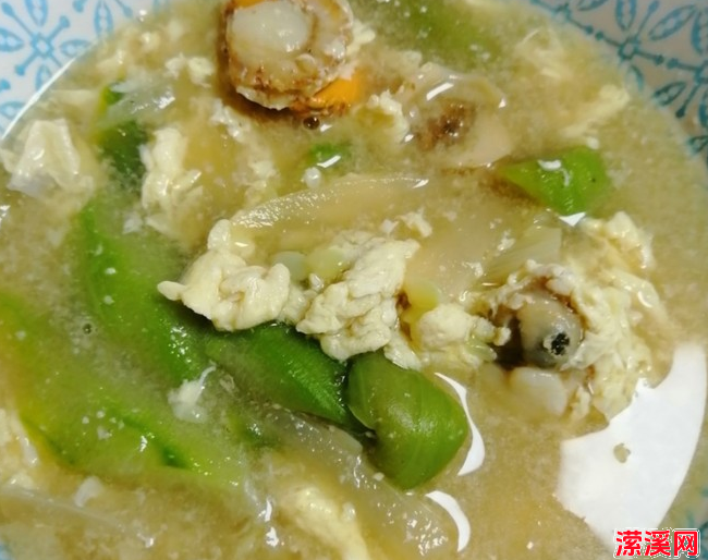 ,秋天多喝汤，不用医生帮4道养生汤，女人喝了美，男人喝了壮