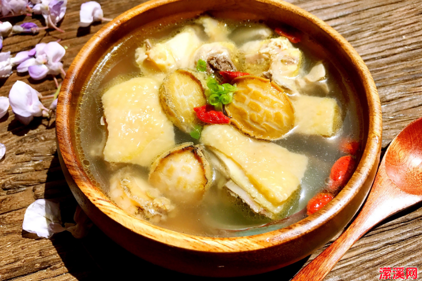 鲍鱼汤的多种食谱！在家就能炖好汤！