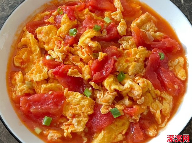 不要再用番茄炒鸡蛋了，试试和它搭配，既开胃又营养，孩子吃最好