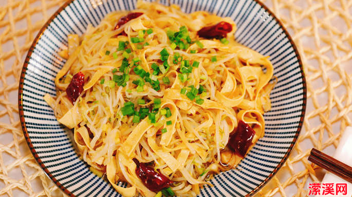 超廉价的米饭杀手，双豆组合，一炒一拌