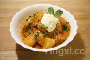 猪脚炖黄豆教程，猪脚炖黄豆汤的做法