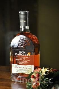 白酒怎么选？深入了解其从原料到成酒的酿造全过程